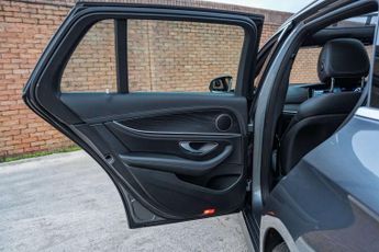 MERCEDES-BENZ E-CLASS 2.0 E 220 D AMG Line Premium Auto 5dr