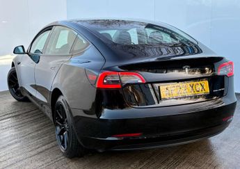 TESLA MODEL 3 Model 3 Long Range AWD 4WD 4dr