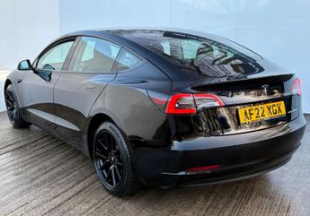 TESLA MODEL 3 Model 3 Long Range AWD 4WD 4dr