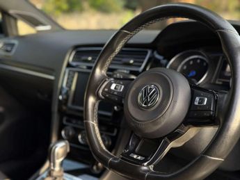 VOLKSWAGEN GOLF 2.0 Golf R DSG 4WD 5dr