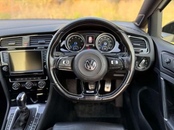 VOLKSWAGEN GOLF 2.0 Golf R DSG 4WD 5dr
