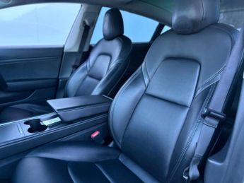 TESLA MODEL 3 Model 3 Long Range AWD 4WD 4dr