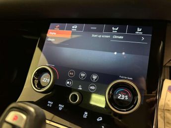 Land Rover RANGE ROVER EVOQUE 2.0 Range Rover Evoque R-Dynamic SE D Auto 4WD 5dr