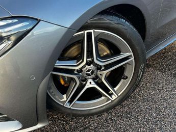 MERCEDES-BENZ CLA 1.3 CLA 180 AMG Line Premium+ Auto 5dr
