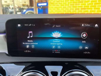 MERCEDES-BENZ CLA 1.3 CLA 180 AMG Line Premium+ Auto 5dr
