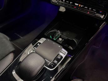 MERCEDES-BENZ A-CLASS 1.5 A 180 AMG Line Premium D Auto 5dr