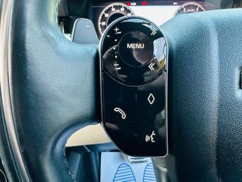 LAND ROVER DISCOVERY SPORT 2.0 Discovery Sport R-Dynamic SE D Auto 4WD 5dr