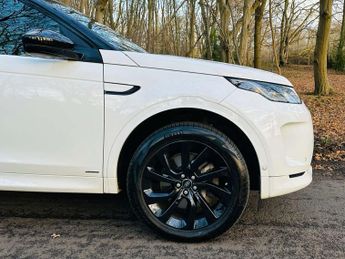 LAND ROVER DISCOVERY SPORT 2.0 Discovery Sport R-Dynamic SE D Auto 4WD 5dr