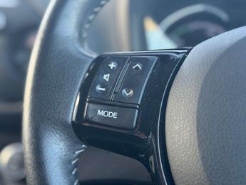 TOYOTA YARIS 1.5 Yaris Icon Tech VVT-i HEV CVT 5dr