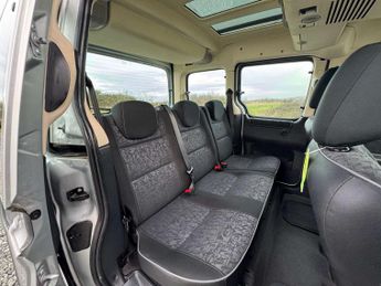 PEUGEOT PARTNER 2.0 Partner Quiksilver HDi 5dr