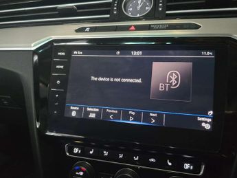 Volkswagen PASSAT 1.4 Passat GTe Advance Semi-Auto 4dr