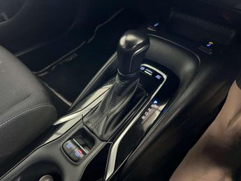 TOYOTA COROLLA 1.8 Corolla Icon HEV CVT 5dr