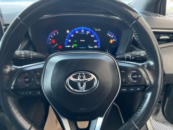 TOYOTA COROLLA 1.8 Corolla Icon HEV CVT 5dr