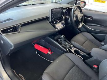 TOYOTA COROLLA 1.8 Corolla Icon HEV CVT 5dr