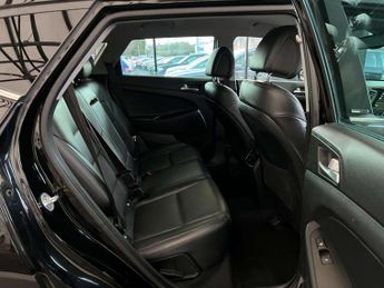 HYUNDAI TUCSON 1.6 Tucson Sport Edition 2WD TGDi Semi-Auto 5dr