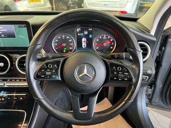 MERCEDES-BENZ C-CLASS 1.5 C 200 SE Auto 4dr