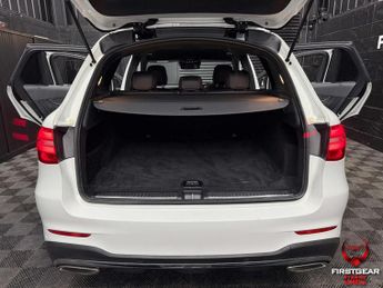 Mercedes-Benz GLC 2.0 GLC250 AMG Line SUV 5dr Petrol G-Tronic+ 4MATIC Euro 6 (s/s)