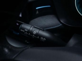 MG MG5 61.1kWh Trophy Long Range Estate 5dr Electric Auto (156 ps)