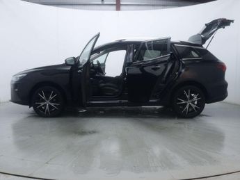 MG MG5 61.1kWh Trophy Long Range Estate 5dr Electric Auto (156 ps)