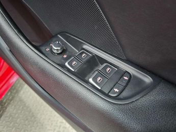 AUDI A3 1.4 A3 Sportback S Line TFSI Semi-Auto 5dr