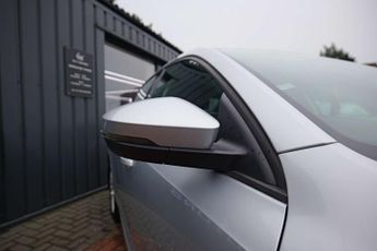 SKODA OCTAVIA 2.0 Octavia Elegance TDI CR 5dr