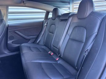 TESLA MODEL 3 Model 3 RWD 4dr