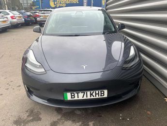TESLA MODEL 3 Model 3 Standard Range + 4dr