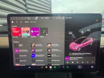 TESLA MODEL 3 Model 3 Standard Range + 4dr