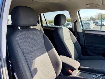 Volkswagen TIGUAN 2.0 Tiguan Allspace Match TDI 4Motion Semi-Auto 4WD 5dr