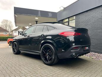 Mercedes-Benz GLE 3.0 GLE53 MHEV AMG (Premium Plus) + PAN ROOF + BODYKIT + Coupe 5