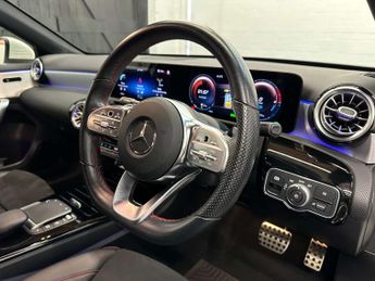 Mercedes-Benz A-CLASS 1.3 A 250 AMG Line Premium E Auto 5dr