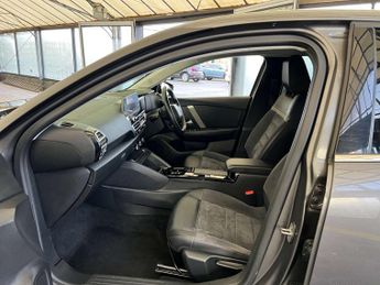 CITROEN C4 1.5 C4 Shine + Blue HDi S/S Auto 5dr