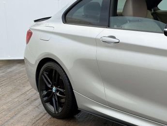 BMW 2 Series 2.0 225D M Sport Auto 2dr
