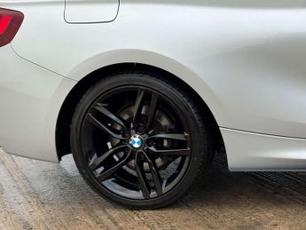 BMW 2 Series 2.0 225D M Sport Auto 2dr