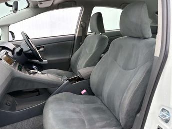 TOYOTA PRIUS 1.8 Prius T Spirit VVT-I CVT 5dr