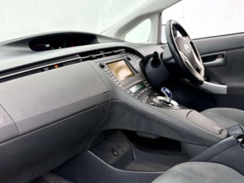 TOYOTA PRIUS 1.8 Prius T Spirit VVT-I CVT 5dr