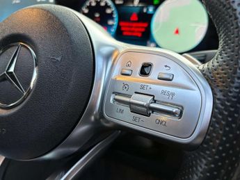 Mercedes-Benz EQC EQC 400 AMG Line Premium+ 4Matic 4WD 5dr