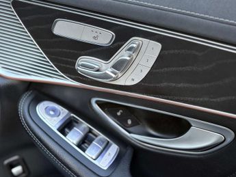 Mercedes-Benz EQC EQC 400 AMG Line Premium+ 4Matic 4WD 5dr