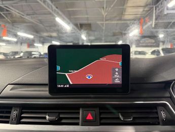 AUDI A4 2.0 A4 S Line 35 TFSI Semi-Auto 4dr