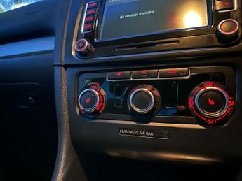 VOLKSWAGEN GOLF 1.4 Golf GT TSi Semi-Auto 5dr