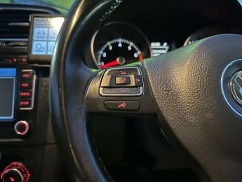 VOLKSWAGEN GOLF 1.4 Golf GT TSi Semi-Auto 5dr