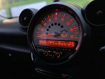 MINI COUNTRYMAN 1.6 Countryman One Auto 5dr