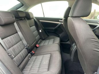 SKODA OCTAVIA 2.0 Octavia Elegance TDI CR Semi-Auto 5dr