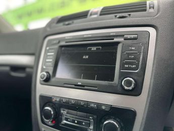 SKODA OCTAVIA 2.0 Octavia Elegance TDI CR Semi-Auto 5dr