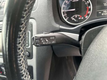 SKODA OCTAVIA 2.0 Octavia Elegance TDI CR Semi-Auto 5dr