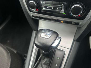 SKODA OCTAVIA 2.0 Octavia Elegance TDI CR Semi-Auto 5dr