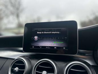 MERCEDES-BENZ C-CLASS 2.1 C250 AMG Line Premium Bluetec Auto 4dr