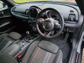 MINI CLUBMAN 1.5 Clubman Cooper Sport 6dr