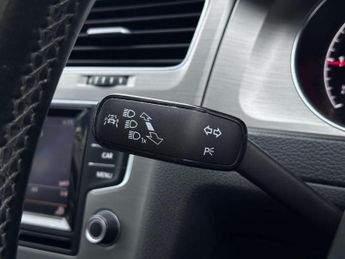 VOLKSWAGEN GOLF 1.6 Golf SE BlueMotion Technology TDI Semi-Auto 5dr