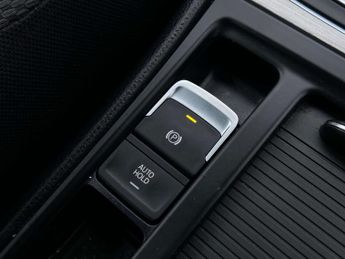 VOLKSWAGEN GOLF 1.6 Golf SE BlueMotion Technology TDI Semi-Auto 5dr